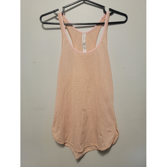 Lululemon racer back tank size 4